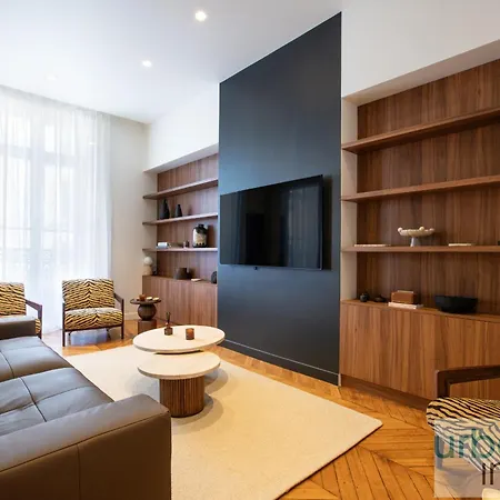 Urbanflat 197 - Champs Elysees Saint Honore * Paris