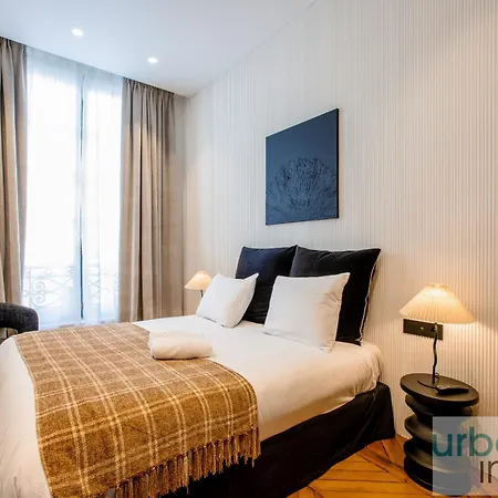Urbanflat 197 - Champs Elysees Saint Honore شقة باريس